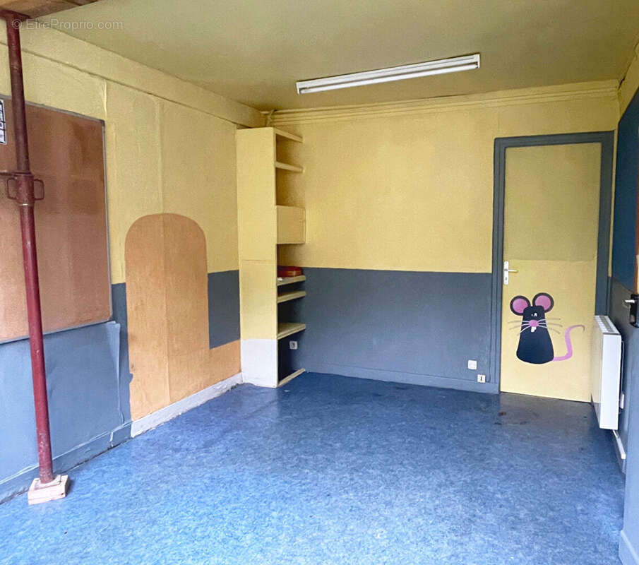 Commerce à NANTERRE