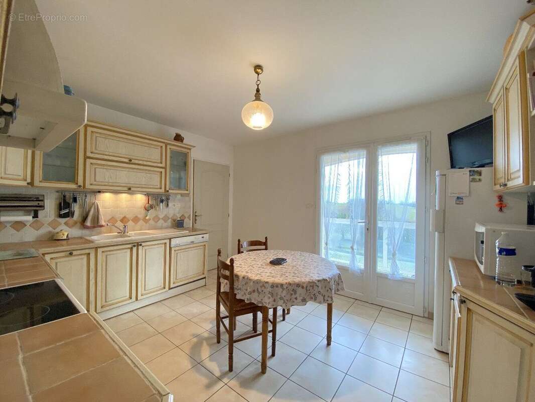 Maison contemporaine ave vue à gurat!! - photo 6