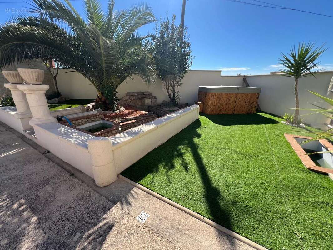 Maison 138 m² à Marignane  - photo 7
