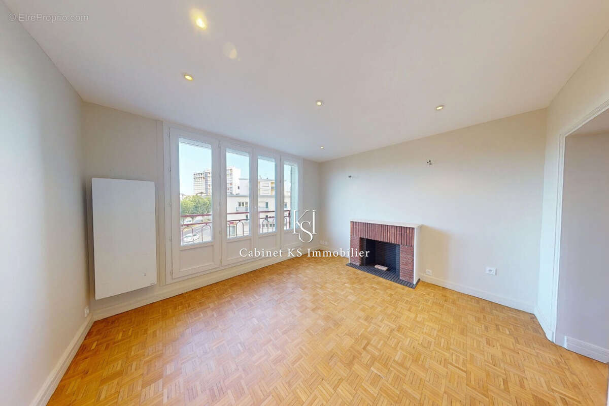 Appartement 69 m² à Lorient  - photo 2