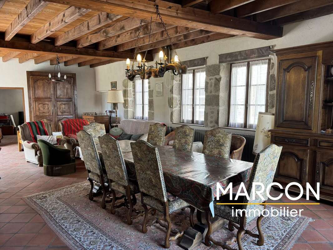 Maison à CRESSAT