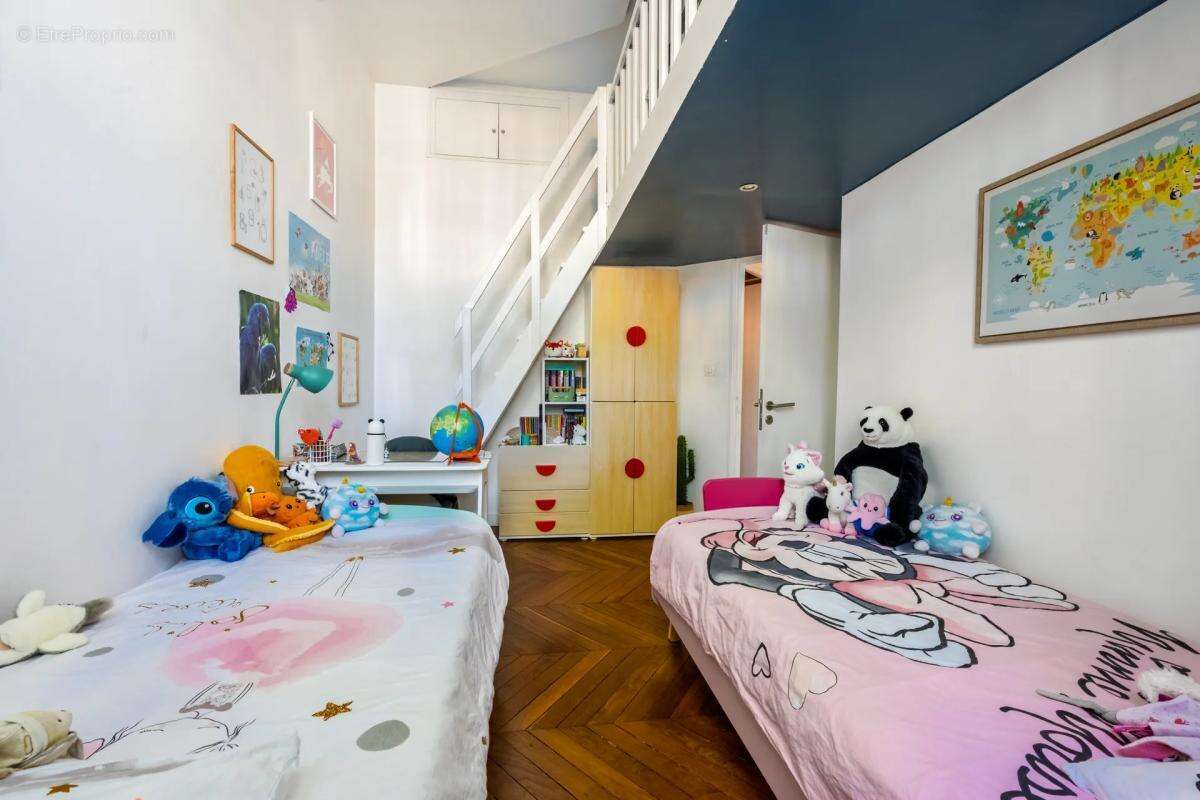 Appartement à VERSAILLES