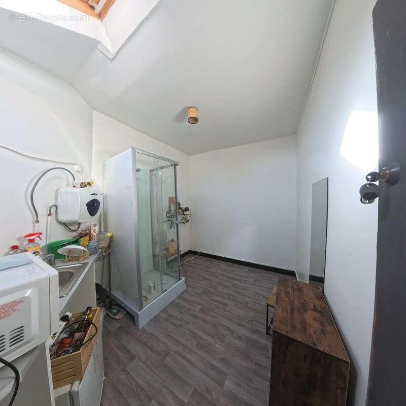 Appartement à PARIS-8E