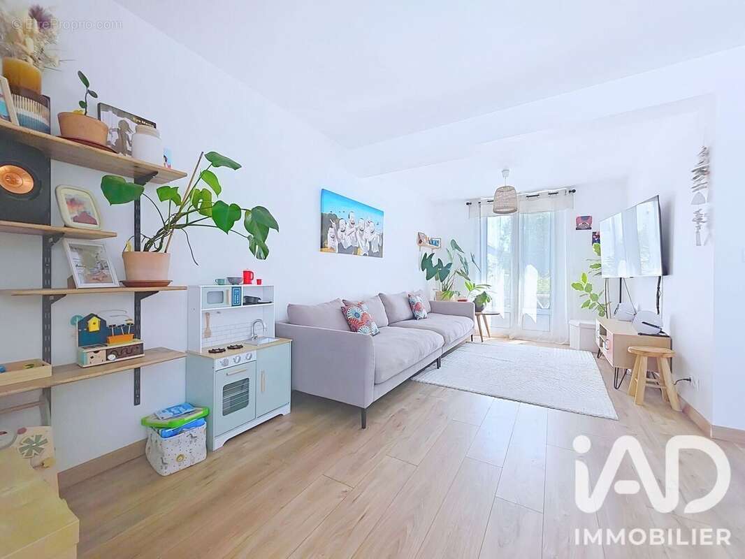Maison 114 m² à Ozoir-La-Ferriere  - photo 3