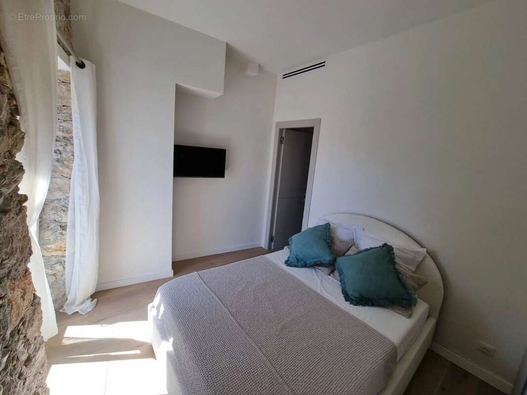 Appartement à VILLEFRANCHE-SUR-MER