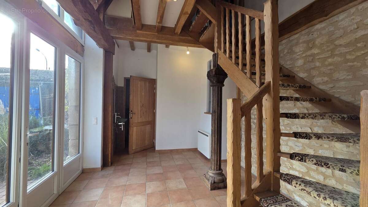 Hall d'entrée - Maison à LE BUGUE