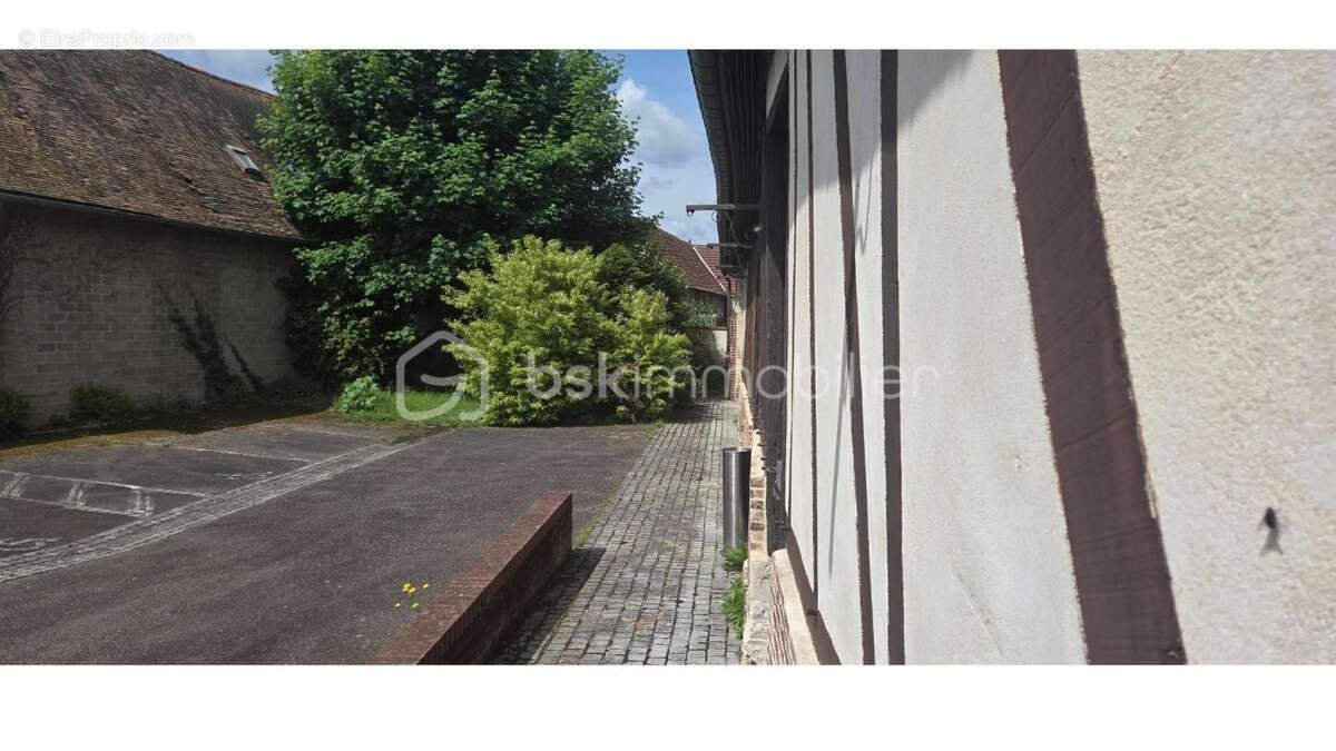 Maison à INCARVILLE