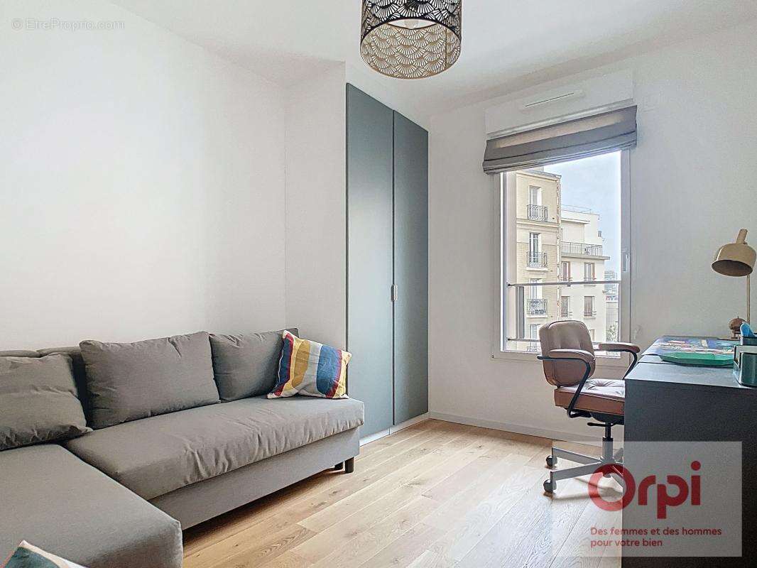 Appartement à ISSY-LES-MOULINEAUX