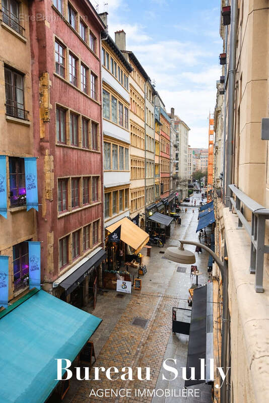 LYON 2 - 'Rue Mercière / Brest' - Bel appartement T3 - photo 8