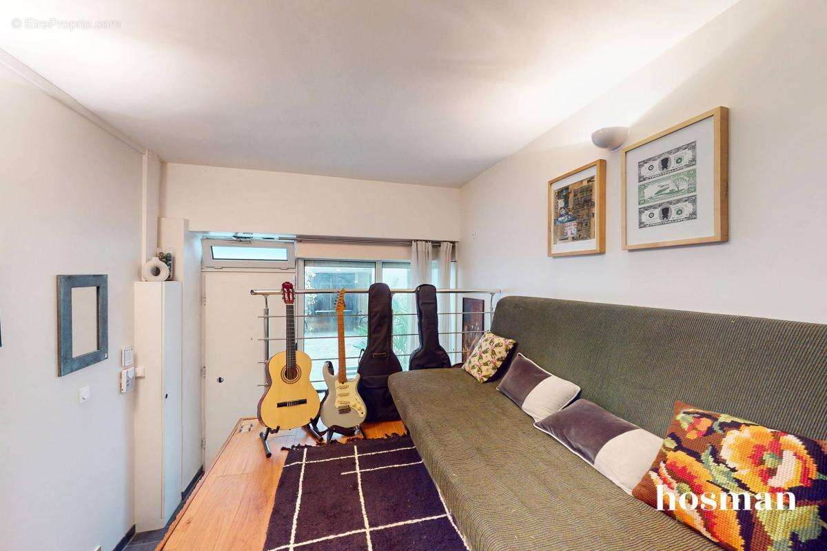 Appartement à PARIS-10E