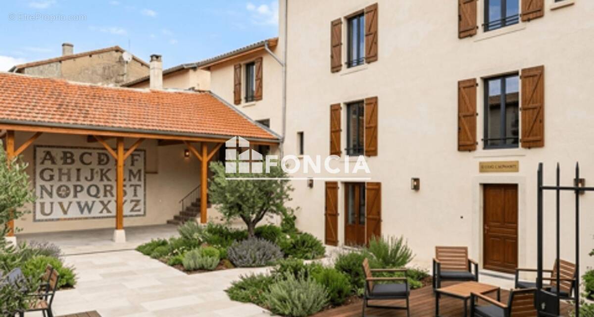 Maison à VILLE-SOUS-ANJOU