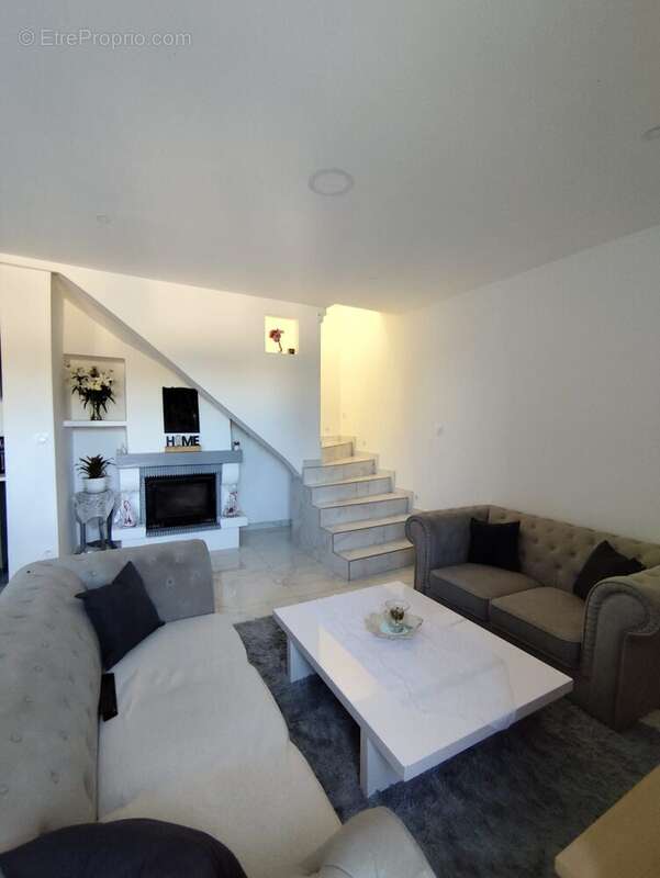 Maison à SAINT-ETIENNE