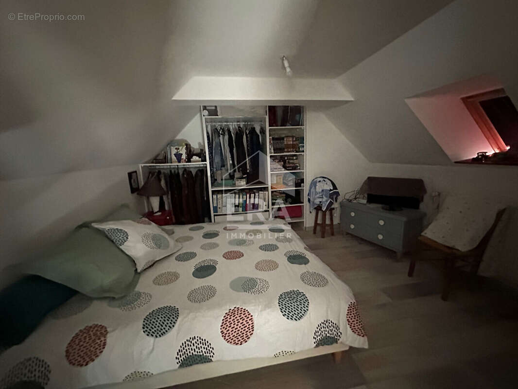 Maison à FRESLES