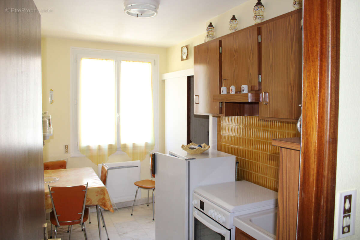 Maison à RIOM-ES-MONTAGNES
