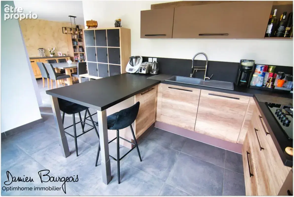 Maison mitoyenne T5 de 126 m2 habitables avec double garage - photo 7
