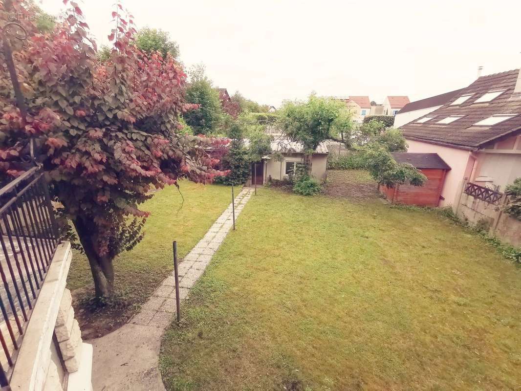 Maison à GOURNAY-SUR-MARNE