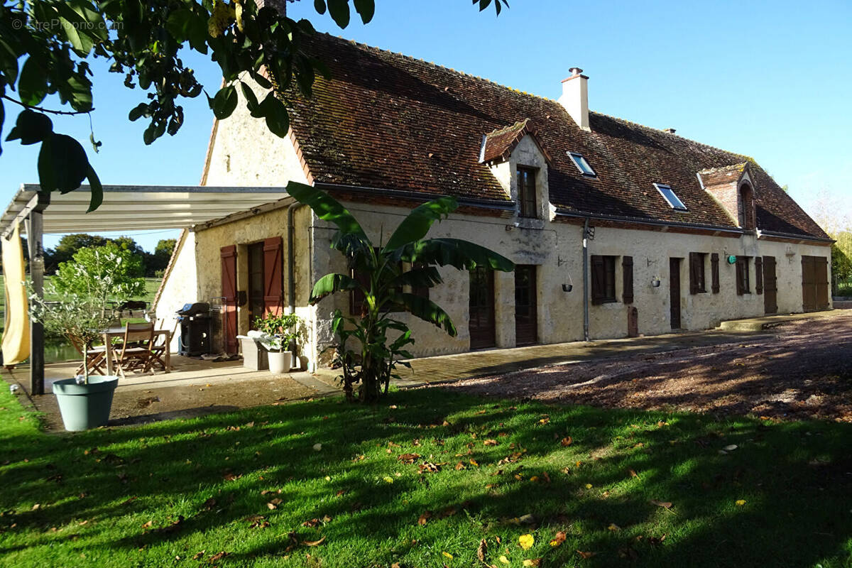 Maison à AUTHON-DU-PERCHE