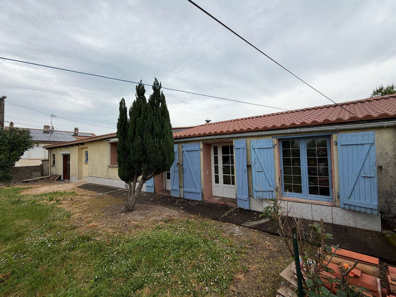 Maison à MOREILLES