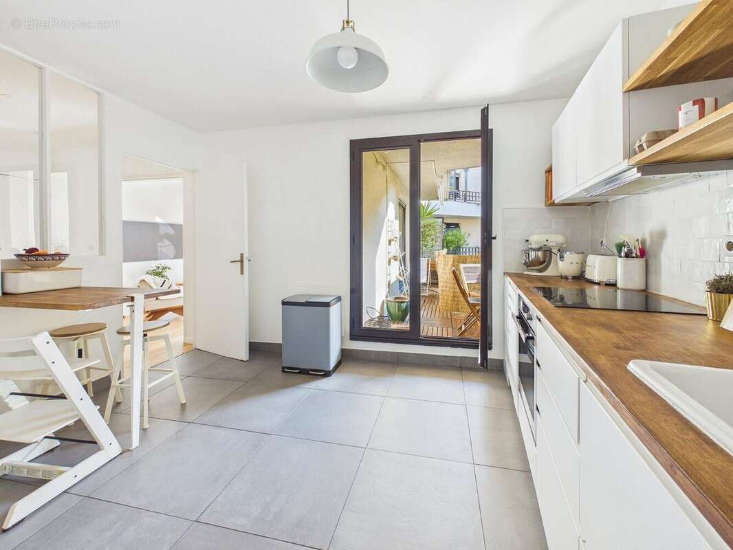 Photo 7 - Appartement à ASNIERES-SUR-SEINE