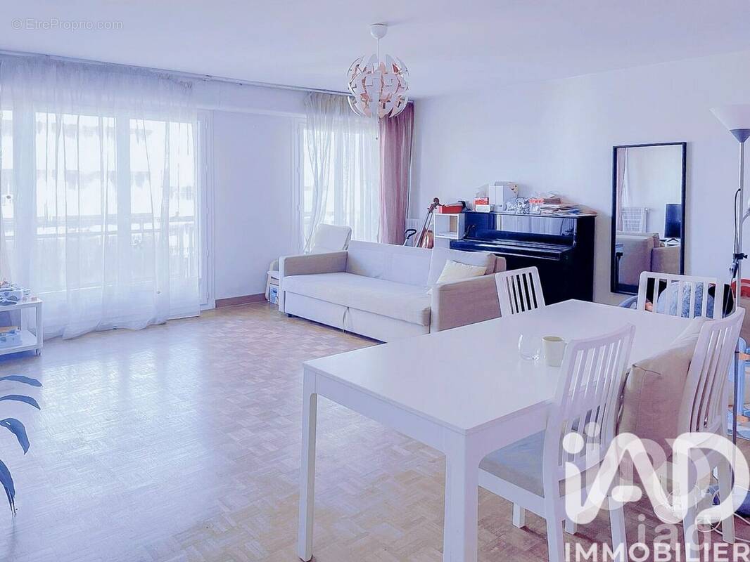 Photo 1 - Appartement à EPINAY-SUR-SEINE