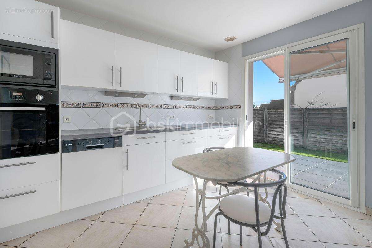 Maison à BATZ-SUR-MER