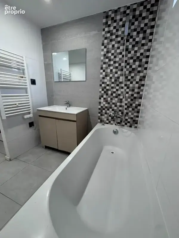 Appartement  4 pièce(s) 95 m2 - photo 9
