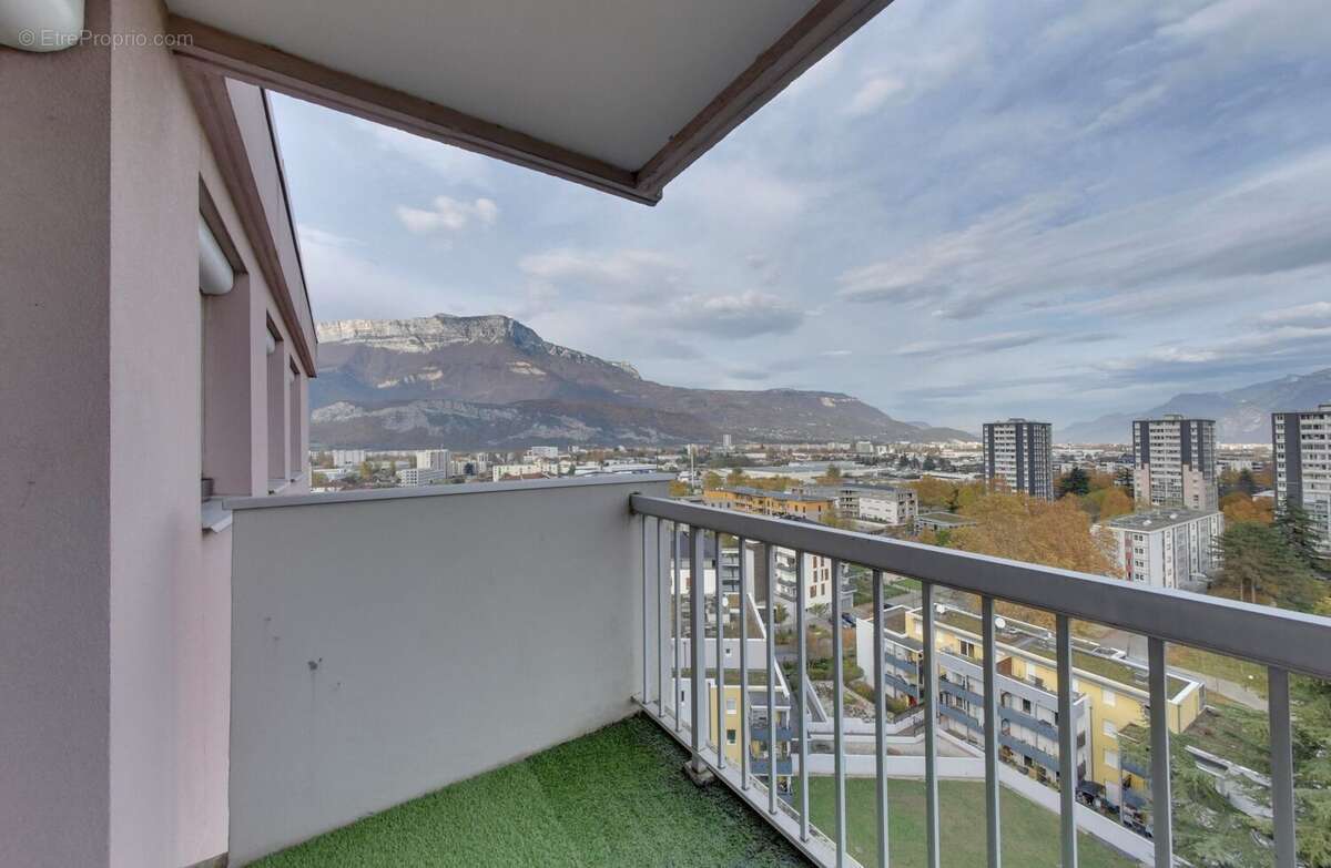 Appartement à ECHIROLLES