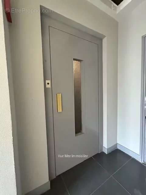 Appartement à PEYMEINADE