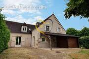 Maison à PLAIMPIED-GIVAUDINS