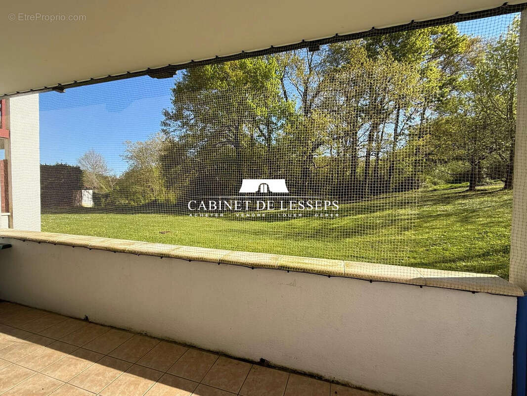 Appartement à SAINT-PIERRE-D'IRUBE