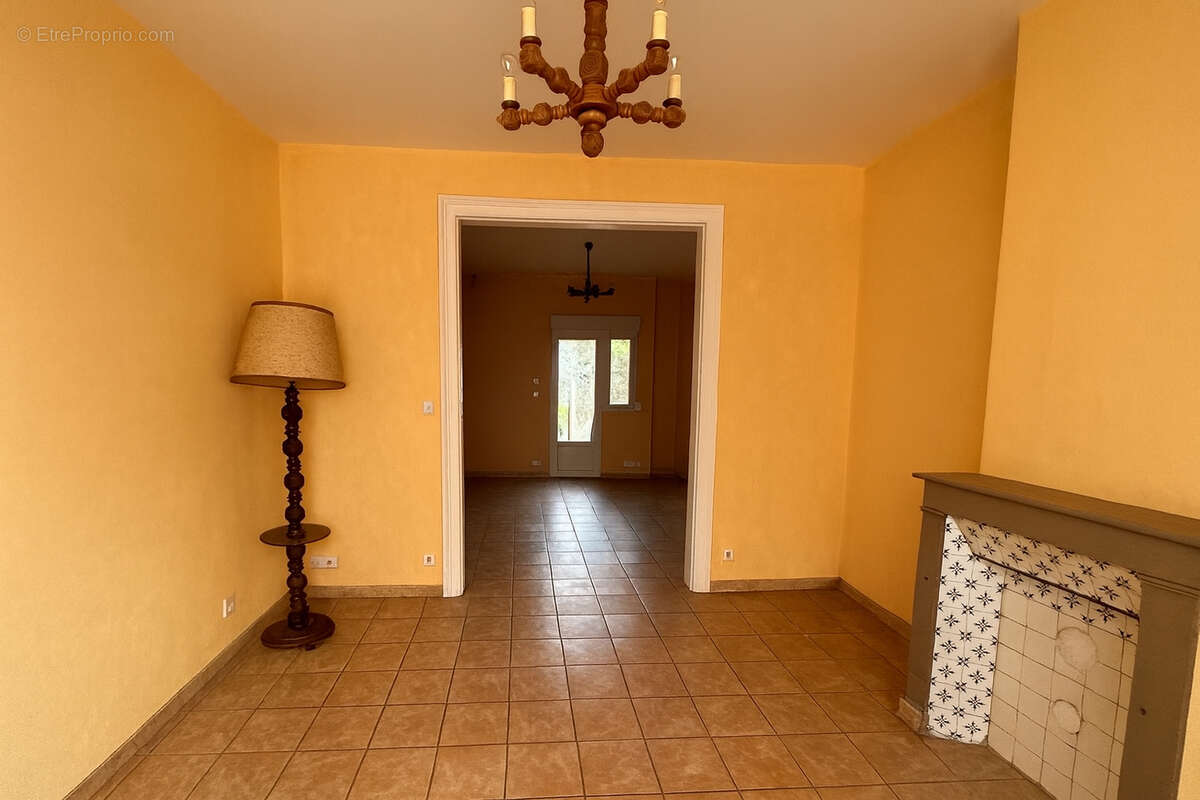 Maison à SAINT-LEONARD