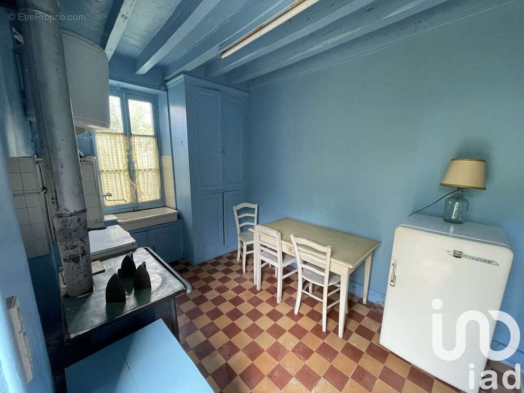 Maison 52 m² à Menou  - photo 3