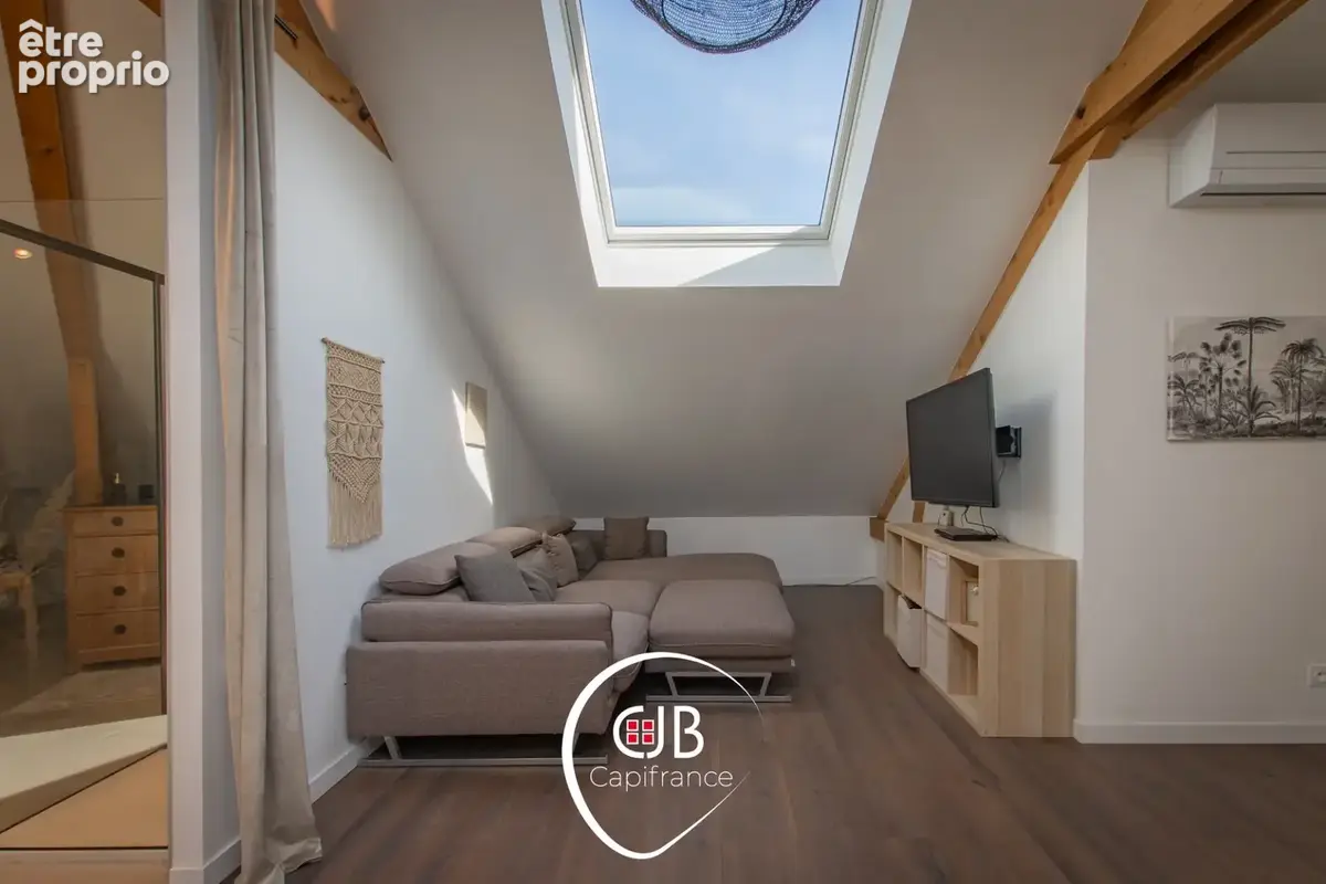 Sonnaz – Maison 220 m², DPE B et appartement en rez-de-jardin - photo 47