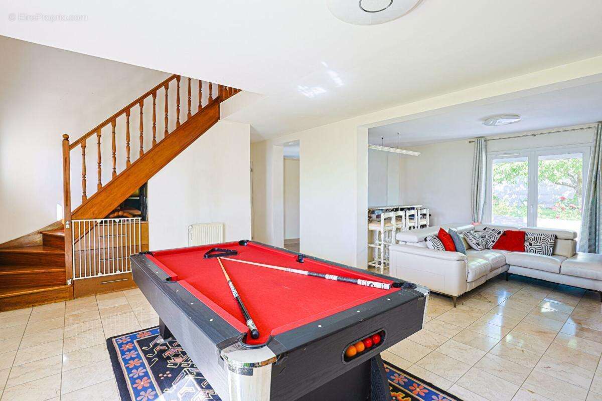 Maison Saulx Les Chartreux  7 pièce(s) 149,47m2 - photo 4