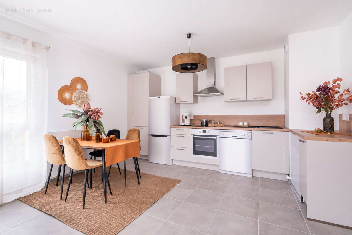 Appartement à SAINTE-FOY-L'ARGENTIERE