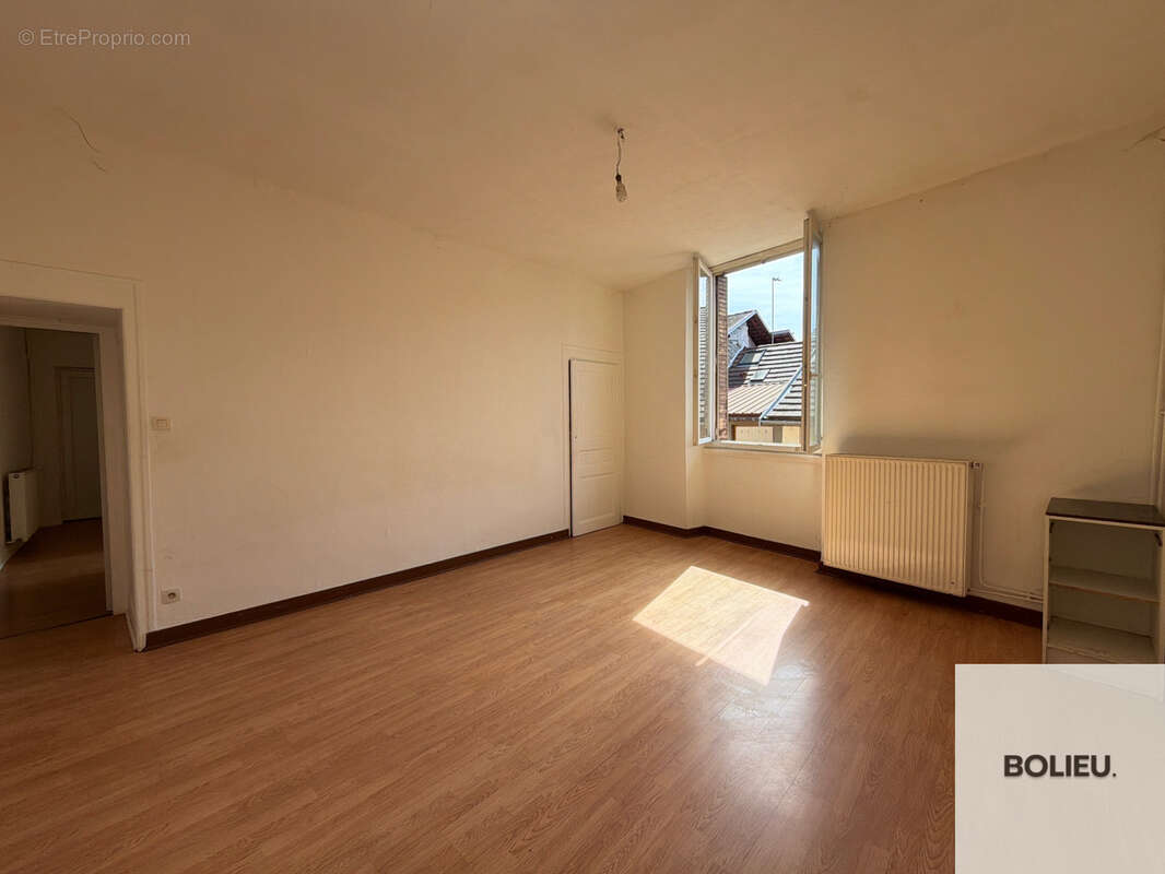 Appartement à BELLEY