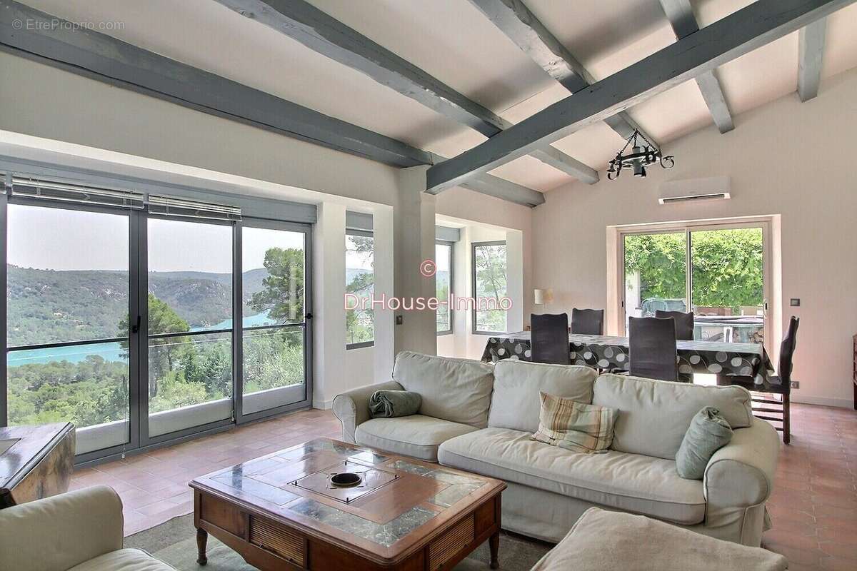 Maison à ESPARRON-DE-VERDON