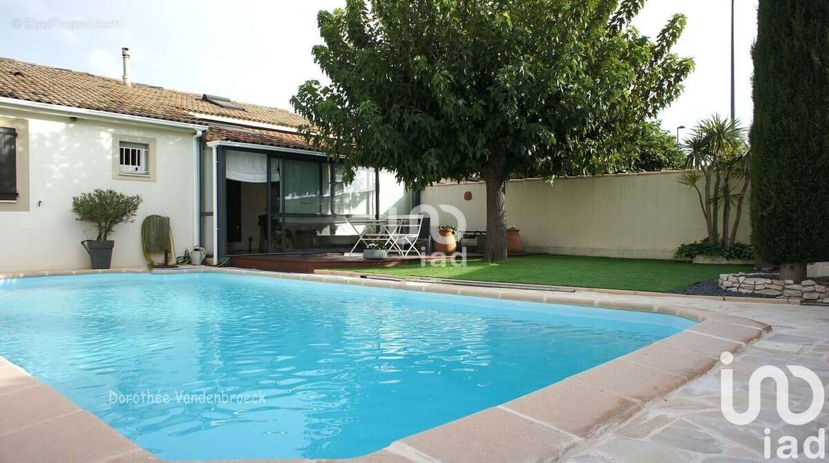 Photo 2 - Maison à VITROLLES