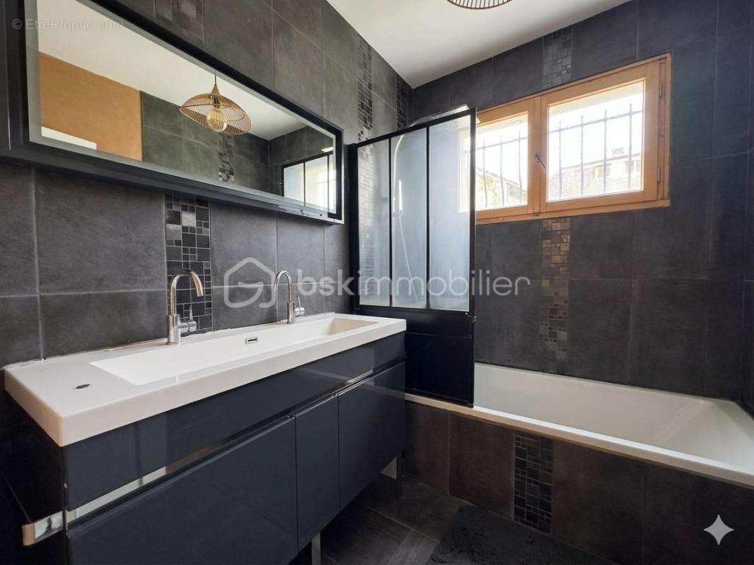 Maison familiale – 6 chambres – un cadre de vie idéal ! - photo 8