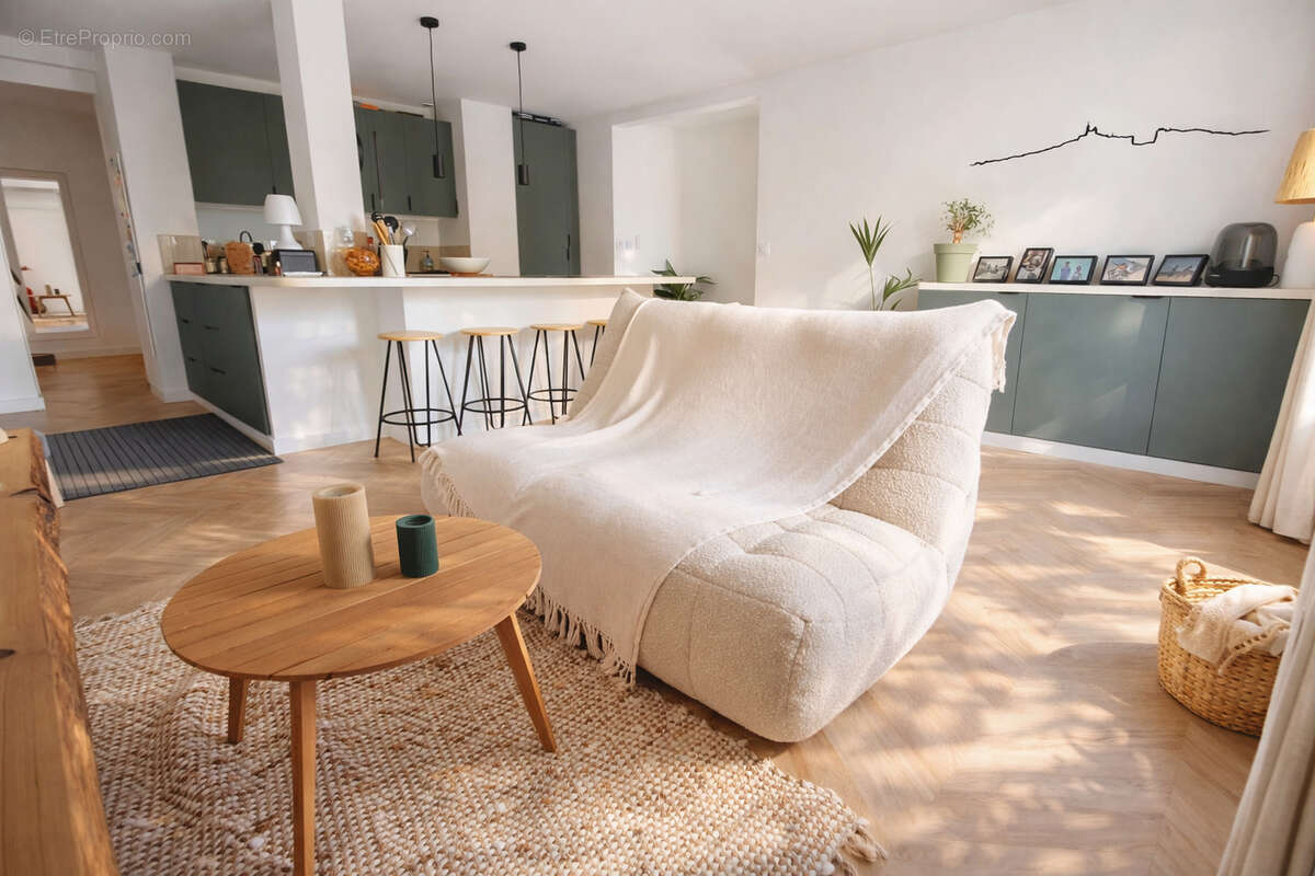 Appartement à CARNOUX-EN-PROVENCE