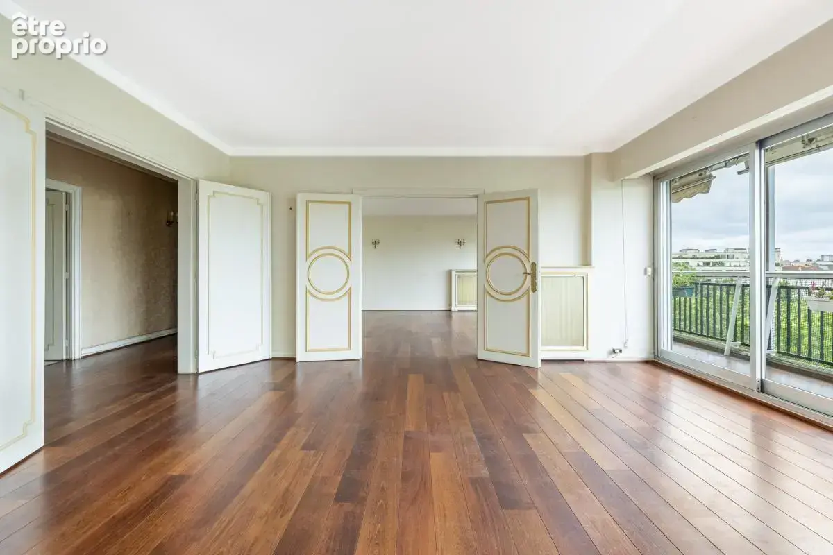 Appartement 190 m² à Paris-7e  - photo 6