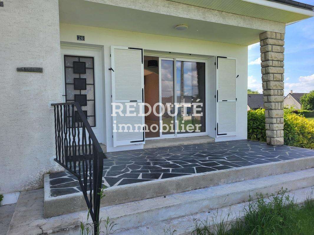 A vendre - asfeld - maison plain pied -t6 sous sol et jardin - photo 2