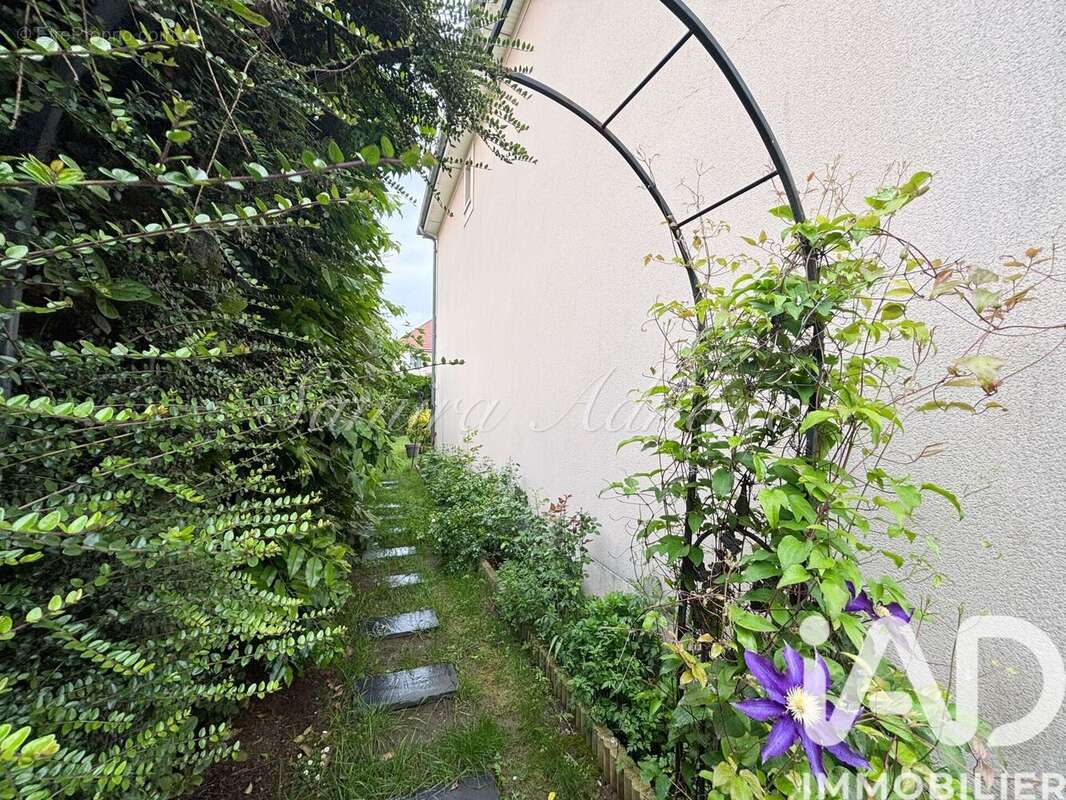 Photo 3 - Maison à CORMEILLES-EN-PARISIS