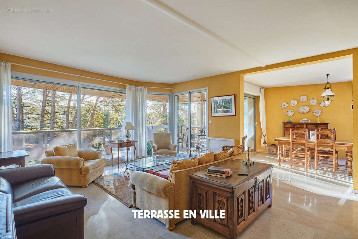 Appartement à AIX-EN-PROVENCE