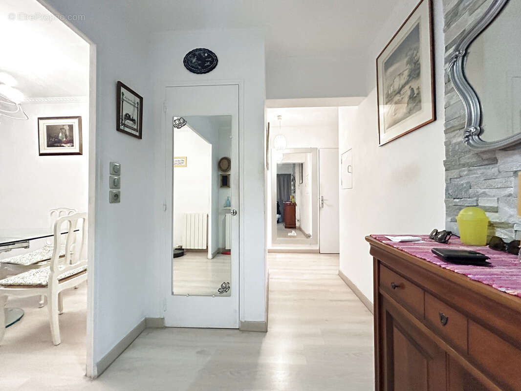 Appartement à OLLIOULES