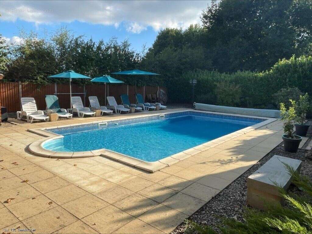 Maison à SAUZE-VAUSSAIS