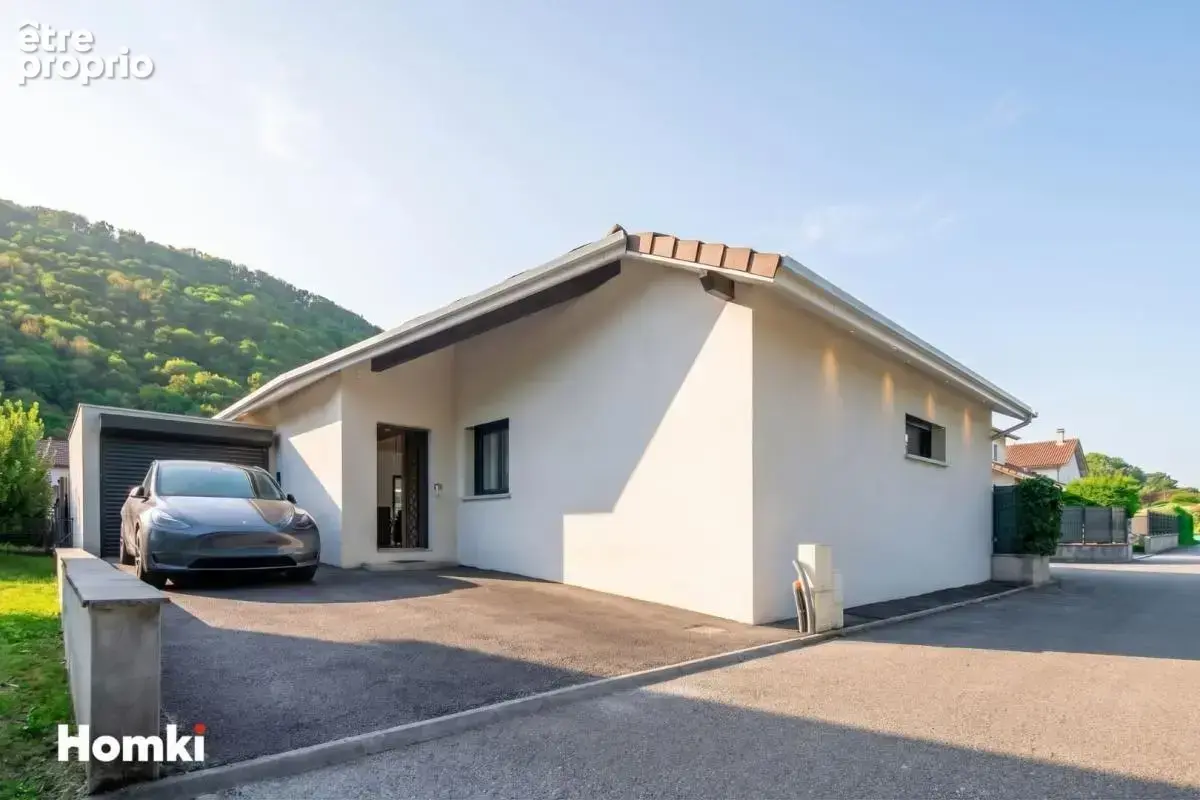 L'élégance d'une maison contemporaine, Le confort du plain-pied, maison de 118 m²à La Pierre 38570 - photo 13