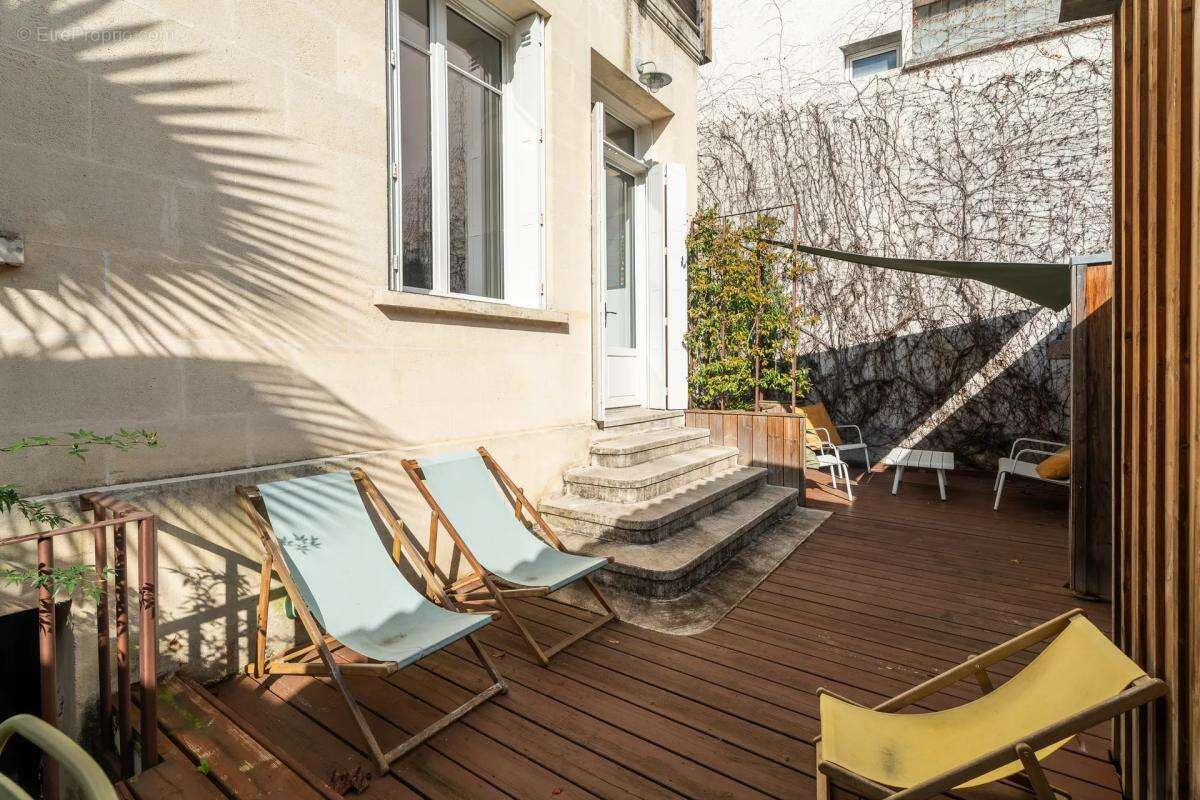 Appartement à BORDEAUX
