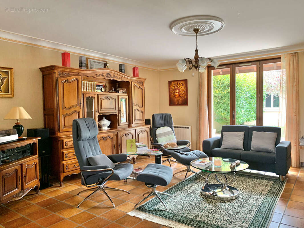 Appartement à MEYRIE