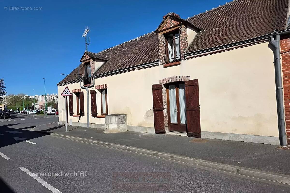 Maison à MONTARGIS